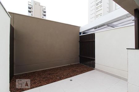 Varanda  de apartamento à venda com 1 quarto, 26m² em Indianópolis, São Paulo