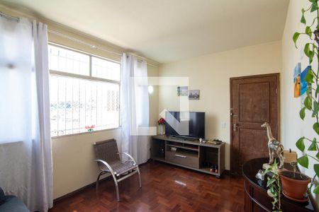 Sala de apartamento à venda com 3 quartos, 120m² em Coração Eucarístico, Belo Horizonte