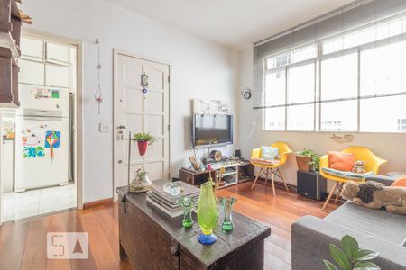 Sala de apartamento para alugar com 2 quartos, 54m² em Sagrada Família, Belo Horizonte