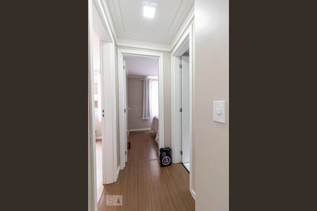 Corredor de apartamento para alugar com 2 quartos, 44m² em Campo de Santana, Curitiba