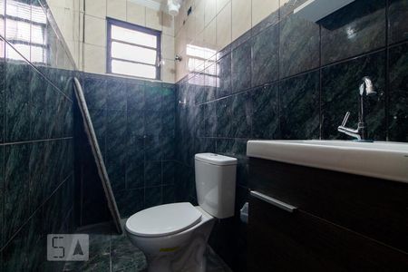 Banheiro de apartamento à venda com 2 quartos, 48m² em Fazenda da Juta, São Paulo