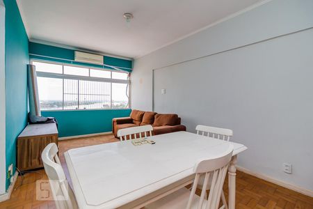 Sala de apartamento à venda com 2 quartos, 120m² em Centro Histórico, Porto Alegre