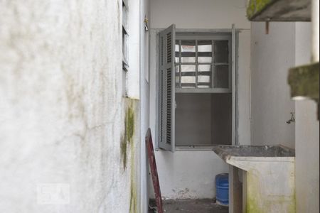 Casa à venda com 100m², 3 quartos e 2 vagas