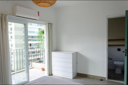 Quarto Suíte de apartamento para alugar com 1 quarto, 43m² em Botafogo, Rio de Janeiro