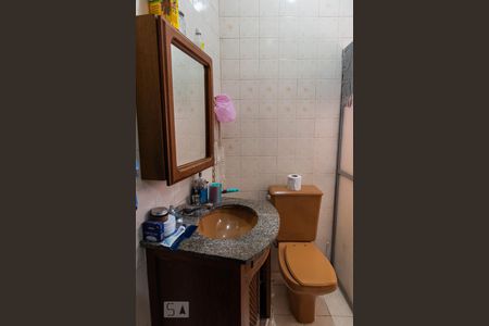 Banheiro da suíte de casa à venda com 3 quartos, 170m² em Vila Monumento, São Paulo