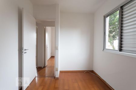 Quarto 2 de apartamento à venda com 3 quartos, 61m² em Vila Antonieta, São Paulo