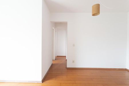 Sala de apartamento à venda com 3 quartos, 61m² em Vila Antonieta, São Paulo
