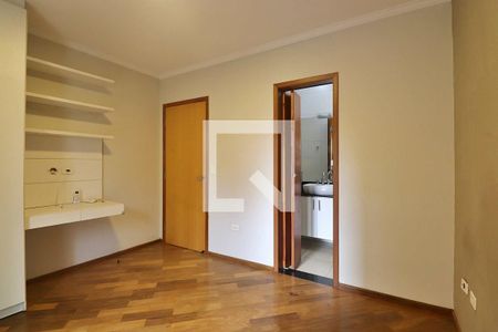 Quarto 1 - Suíte de casa de condomínio à venda com 3 quartos, 235m² em Vila Guiomar, Santo André