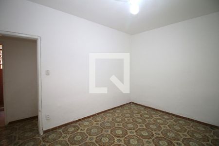 Quarto 2 de casa para alugar com 3 quartos, 90m² em Braz de Pina, Rio de Janeiro