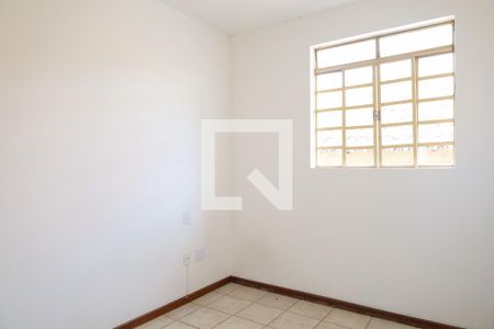 Quarto de casa de condomínio para alugar com 2 quartos, 55m² em Estrela Dalva, Belo Horizonte