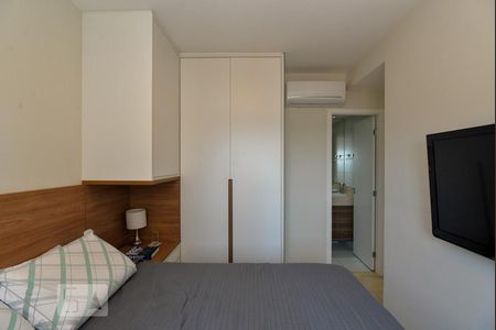 Suíte de apartamento à venda com 2 quartos, 58m² em Água Branca, São Paulo