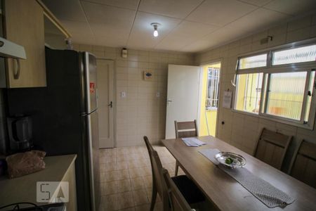 Cozinha de casa de condomínio à venda com 4 quartos, 340m² em Quarta Parada, São Paulo