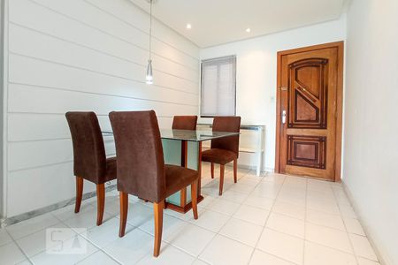 Sala de apartamento para alugar com 3 quartos, 80m² em Canela, Salvador