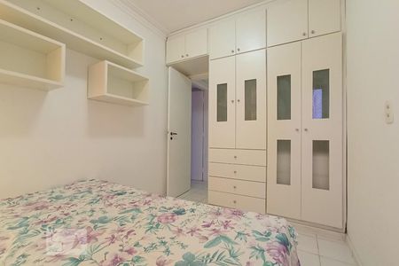 Closet do quarto 2 de apartamento para alugar com 3 quartos, 80m² em Canela, Salvador