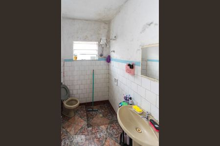 Banheiro de casa à venda com 4 quartos, 200m² em Jardim Independência, São Paulo