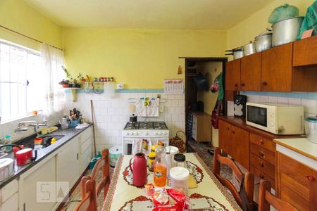 Cozinha de casa à venda com 3 quartos, 200m² em Jardim Independência, São Paulo