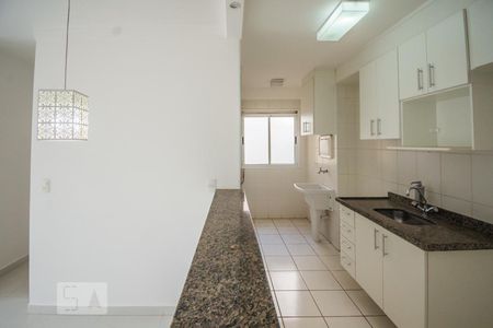 Sala de apartamento para alugar com 3 quartos, 63m² em Vila Costa E Silva, Campinas