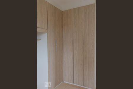 Quarto 1 de apartamento para alugar com 2 quartos, 48m² em Vila Maria Luiza, Ribeirão Preto