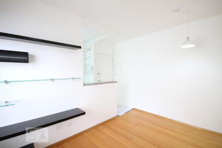 Apartamento para alugar com 45m², 2 quartos e 1 vagaSala