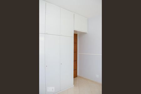 Quarto 01 de apartamento para alugar com 3 quartos, 180m² em Vila Valqueire, Rio de Janeiro