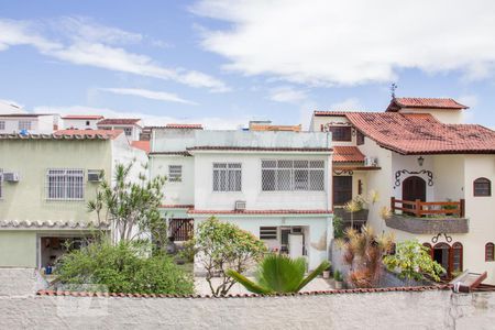 Sala - Varanda - Vista de apartamento para alugar com 3 quartos, 180m² em Vila Valqueire, Rio de Janeiro