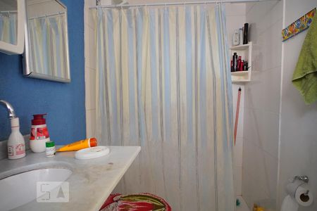 Suite - Banheiro de apartamento à venda com 2 quartos, 131m² em Bom Jesus, Porto Alegre