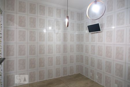 Sala de Jantar de casa à venda com 4 quartos, 300m² em Vila Carmosina, São Paulo