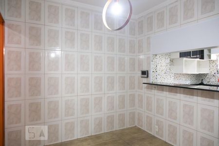 Sala de Jantar de casa à venda com 4 quartos, 300m² em Vila Carmosina, São Paulo