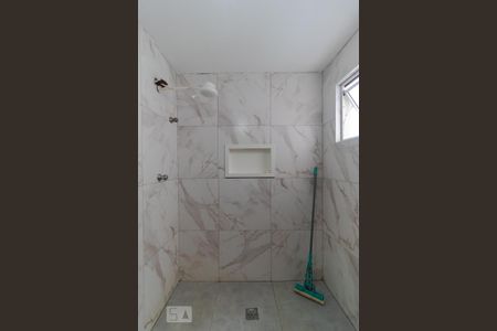 Apartamento para alugar com 76m², 2 quartos e 1 vaga Apartamento para alugar com 76m², 2 quartos e 1 vagaBanheiro