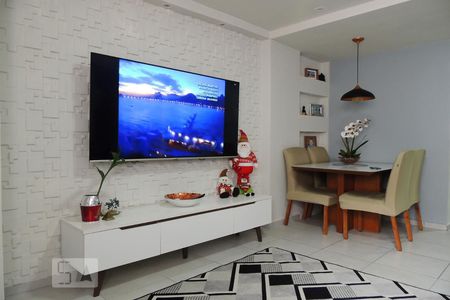 Sala de apartamento à venda com 2 quartos, 50m² em Tanque, Rio de Janeiro