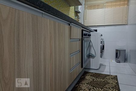 Apartamento à venda com 50m², 2 quartos e 1 vaga Apartamento à venda com 50m², 2 quartos e 1 vagaCozinha e Área de Serviço