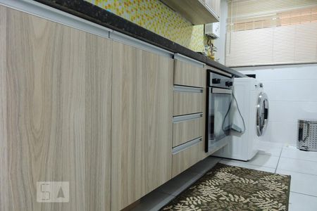 Apartamento à venda com 50m², 2 quartos e 1 vaga Apartamento à venda com 50m², 2 quartos e 1 vagaCozinha e Área de Serviço
