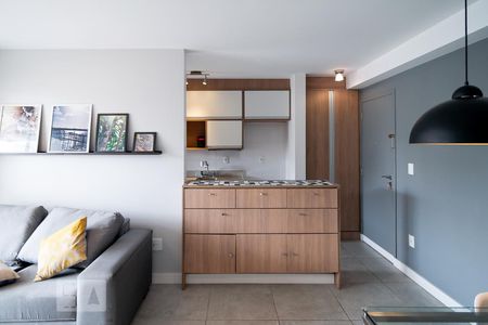 Sala de apartamento à venda com 2 quartos, 61m² em Vila Isa, São Paulo