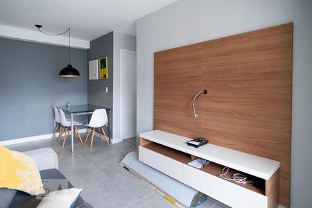 Sala de apartamento à venda com 2 quartos, 61m² em Vila Isa, São Paulo