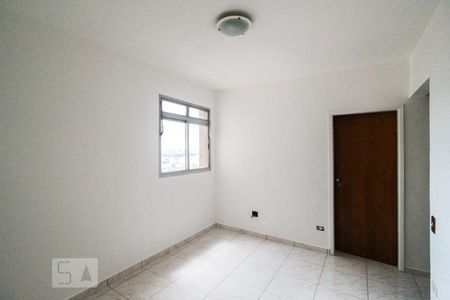 Sala de apartamento para alugar com 2 quartos, 46m² em Vila Vermelha, São Paulo