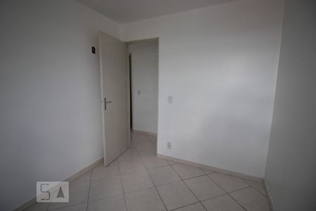 Quarto 1 de apartamento para alugar com 2 quartos, 60m² em Guará Ii , Brasília