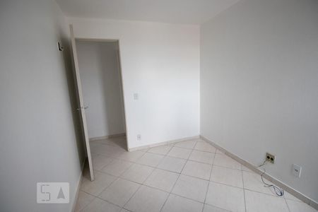 Quarto 1 de apartamento para alugar com 2 quartos, 60m² em Guará Ii , Brasília