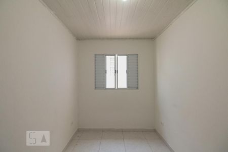 Quarto 1 de casa para alugar com 2 quartos, 50m² em Vila Esperança, São Paulo