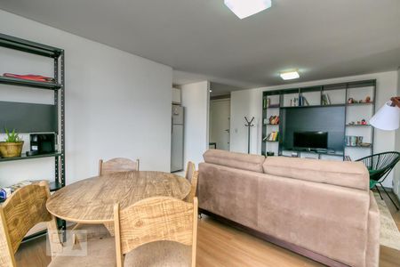 Sala de apartamento para alugar com 1 quarto, 46m² em Juvevê, Curitiba