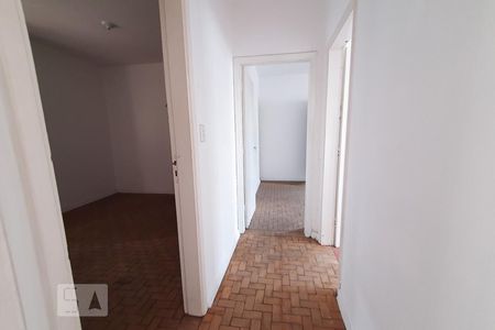 Corredor de apartamento para alugar com 2 quartos, 107m² em Lapa, São Paulo