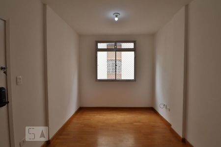 Sala de apartamento para alugar com 2 quartos, 60m² em Pinheiros, São Paulo