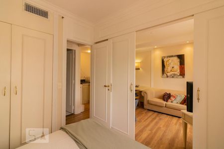 Quarto de kitnet/studio para alugar com 1 quarto, 31m² em Vila Olímpia, São Paulo