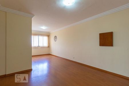 Apartamento à venda com 83m², 3 quartos e 2 vagasSala