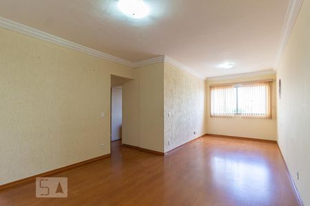 Apartamento à venda com 83m², 3 quartos e 2 vagasSala