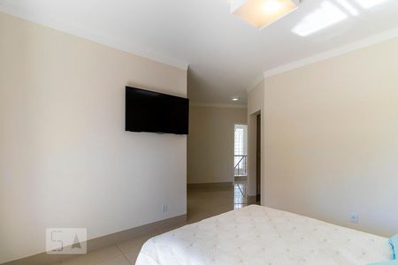 Quarto 1 - Suíte 1 de casa de condomínio à venda com 3 quartos, 312m² em Jardim Chapadão, Campinas