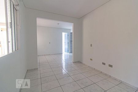 Sala de casa para alugar com 1 quarto, 52m² em Cidade Industrial, Curitiba