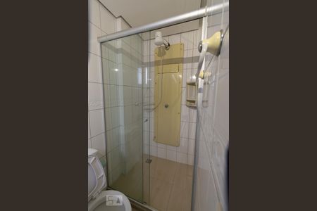 Banheiro da suíte de apartamento para alugar com 2 quartos, 58m² em Norte (águas Claras), Brasília