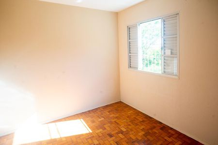 Quarto 1 04 de apartamento à venda com 2 quartos, 64m² em Vila Mimosa, Campinas