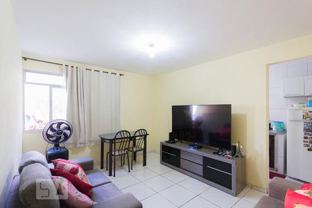 Sala de apartamento à venda com 3 quartos, 60m² em Taquara, Rio de Janeiro