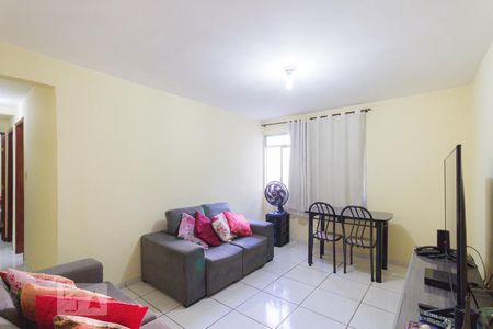 Sala de apartamento à venda com 3 quartos, 60m² em Taquara, Rio de Janeiro